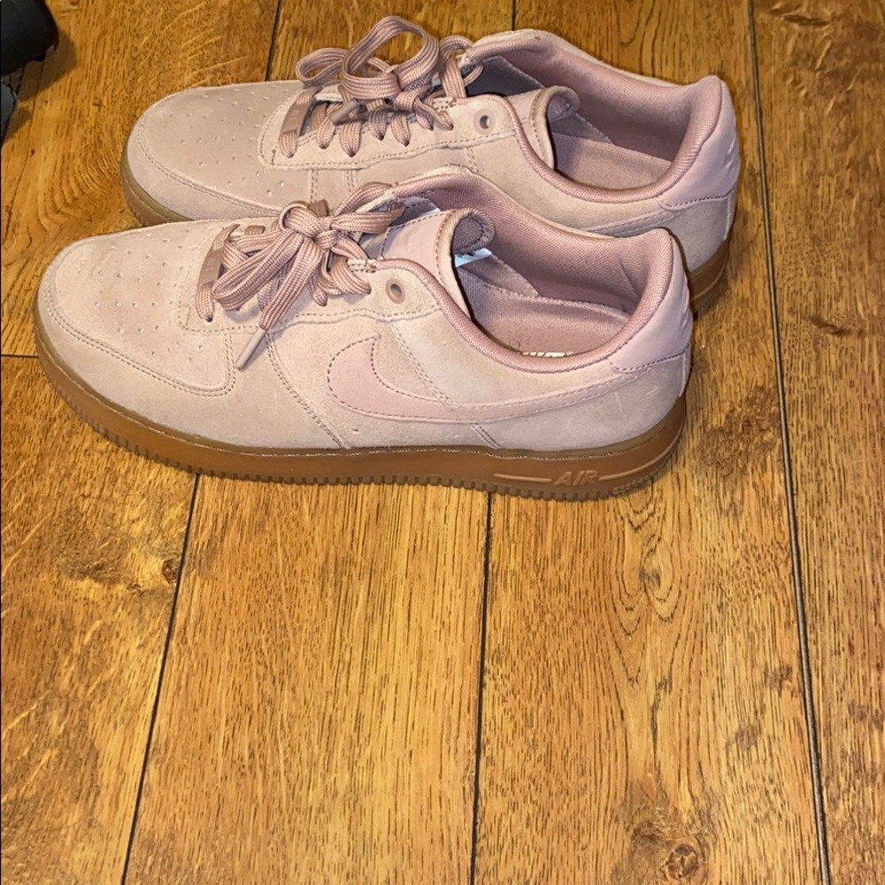 Nike Air Force 1